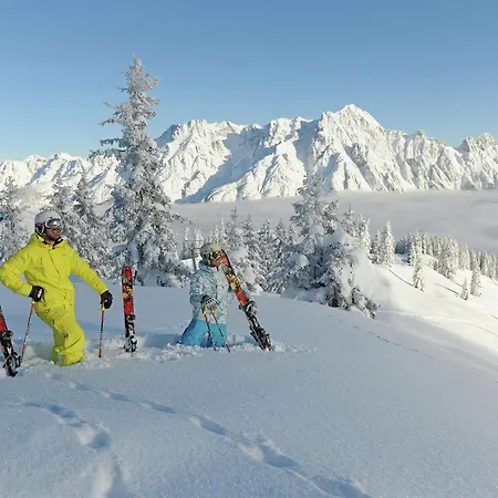Modern Holiday In With Private Sauna בית נופש