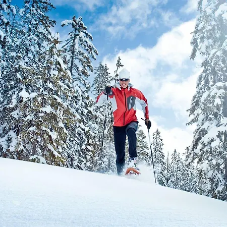 Modern Holiday In With Private Sauna בית נופש לאוגנג